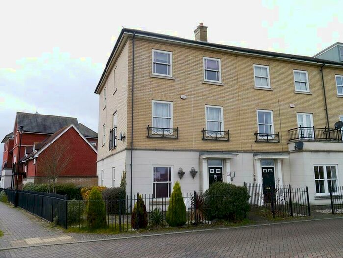 4 Bedroom Town House To Rent In Bonny Crescent, Ipswich, Suffolk, IP3