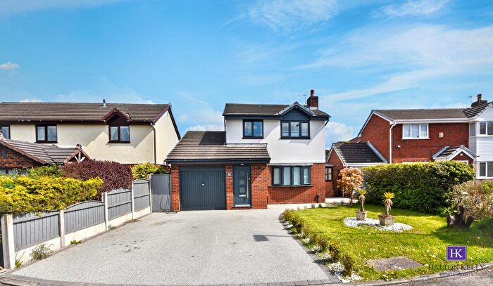 3 Bedroom Detached House For Sale In Raleigh Close, Old Hall, WA5