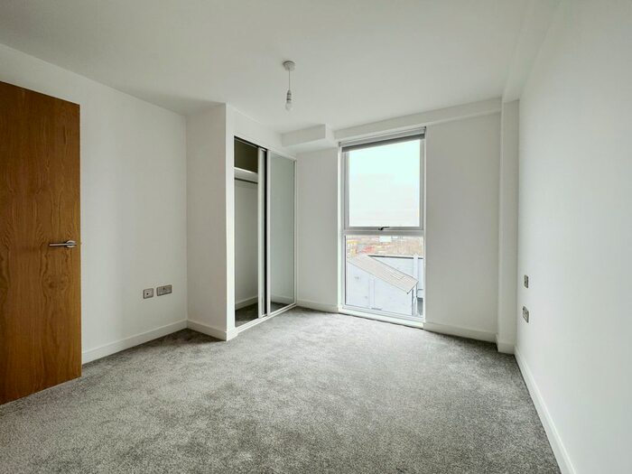 1 Bedroom Flat To Rent In Craven Street, Salford, Lancashire, M5