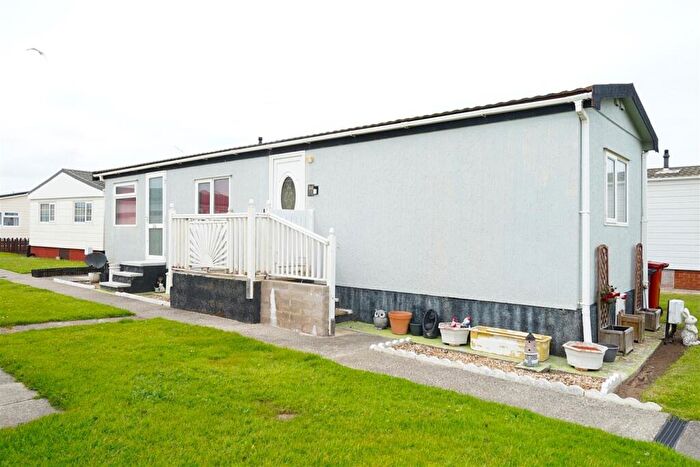 2 Bedroom Chalet For Sale In West Shore Park, Walney, Barrow-In-Furness, LA14