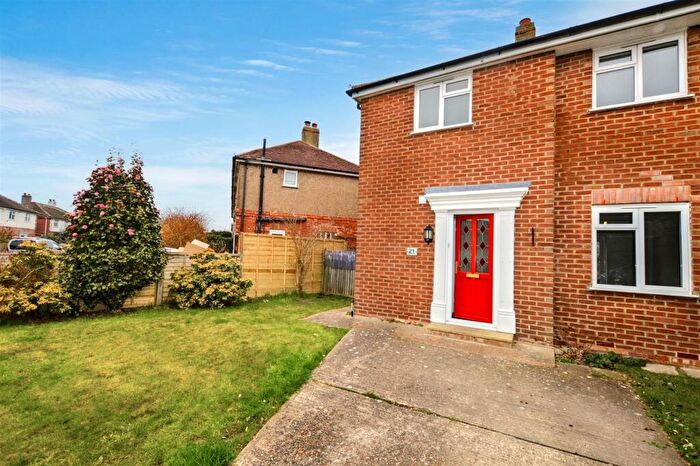 2 Bedroom House To Rent In Knoll Crescent, Hampden Park, Eastbourne, BN22