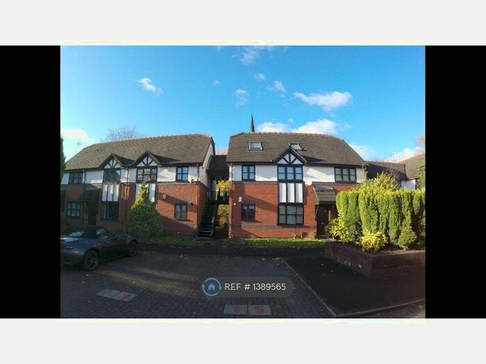2 Bedroom Flat To Rent In Mulberry Mews, Stockport, SK4