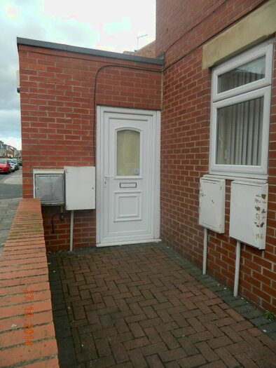 1 Bedroom Flat To Rent In Falmouth Road, Heaton, Newcastle Upon Tyne, NE6