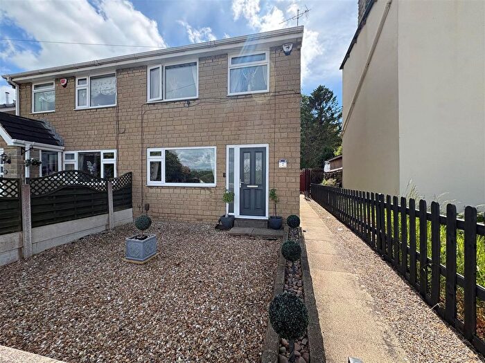 3 Bedroom Semi-Detached House For Sale In Church Street, Liversedge, WF15