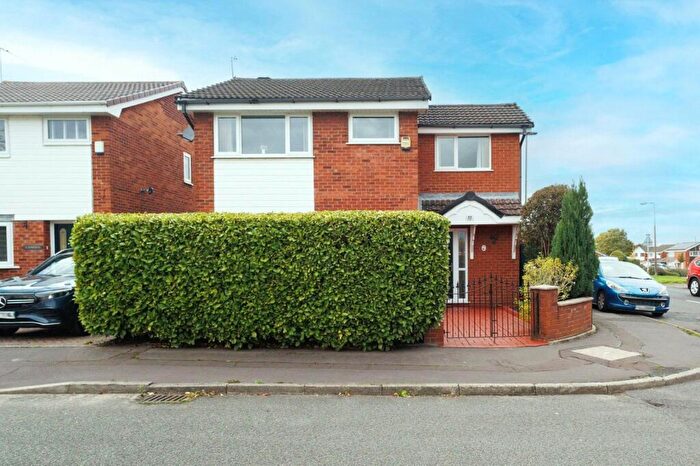 4 Bedroom Detached House For Sale In Sandheys, Denton, Manchester, Greater Manchester, M34