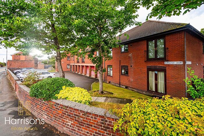 2 Bedroom Apartment For Sale In Burnleigh Court, Bolton, Lancashire, BL5