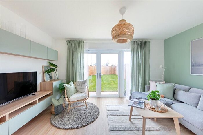 3 Bedroom House To Rent In Andrew Cairns Drive, Littlehampton, BN17