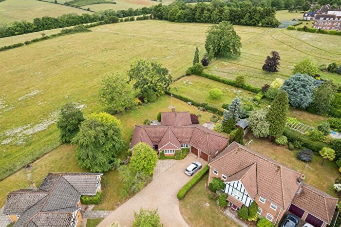 4 Bedroom Detached House For Sale In Byways, Berkhamsted, HP4