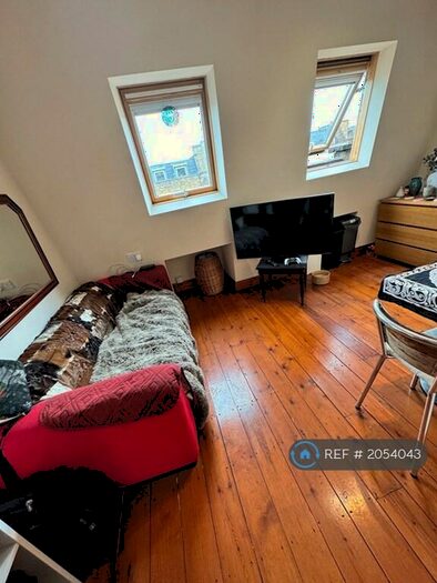 1 Bedroom Flat To Rent In Parkway, London, NW1