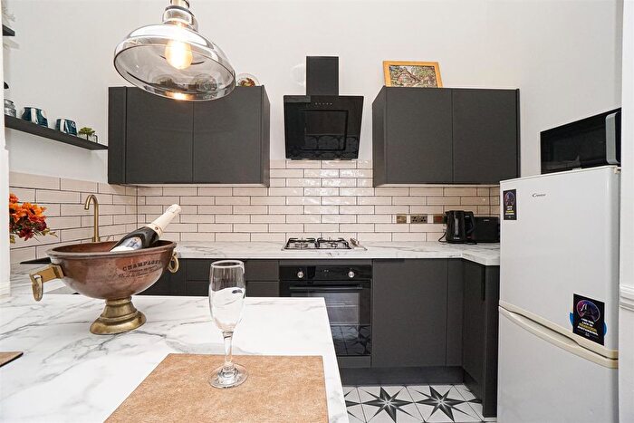 2 Bedroom Flat For Sale In Warrior Square, St. Leonards-On-Sea, TN37