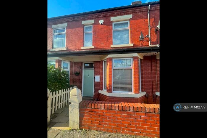 2 Bedroom Terraced House To Rent In Gerald Road, Manchester, M6