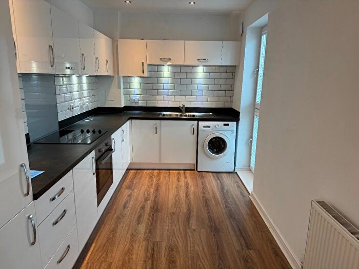 2 Bedroom Flat To Rent In Gaskell Street, Saughton, Edinburgh, EH14