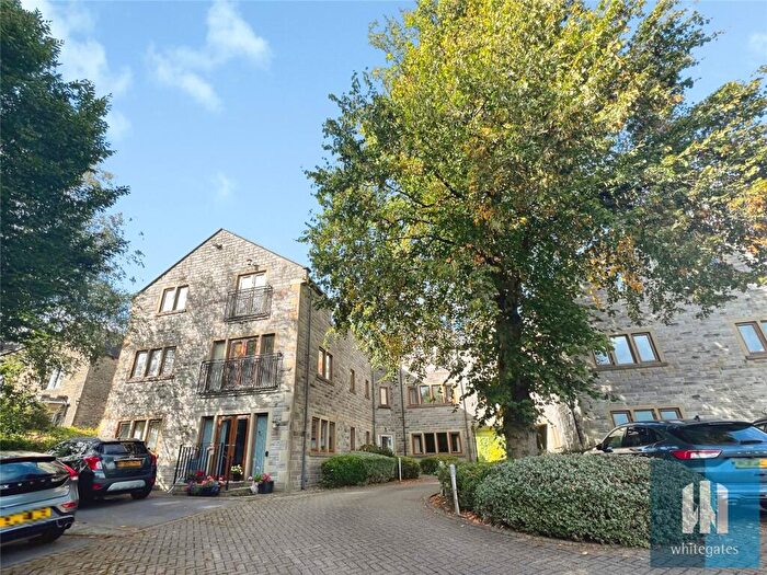 2 Bedroom Apartment For Sale In Lime Tree Court, Grimescar Road, Huddersfield, Kirklees, HD2