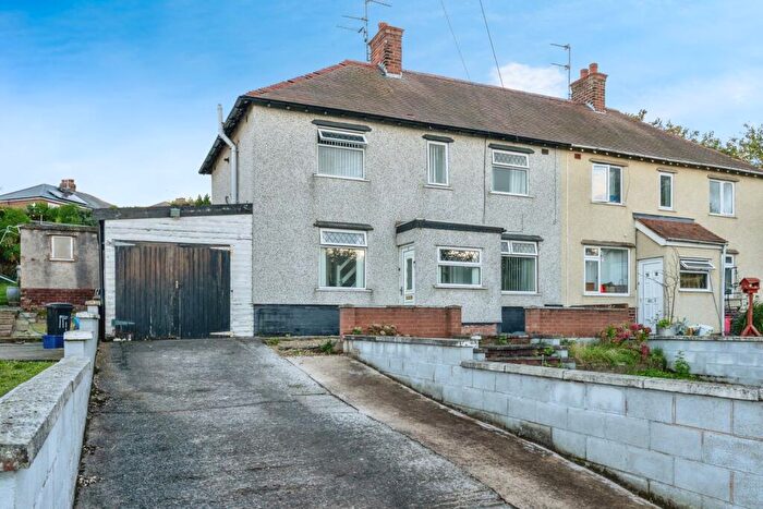 3 Bedroom Semi-Detached House For Sale In Bryn Y Felin, Holywell, Flintshire, CH8