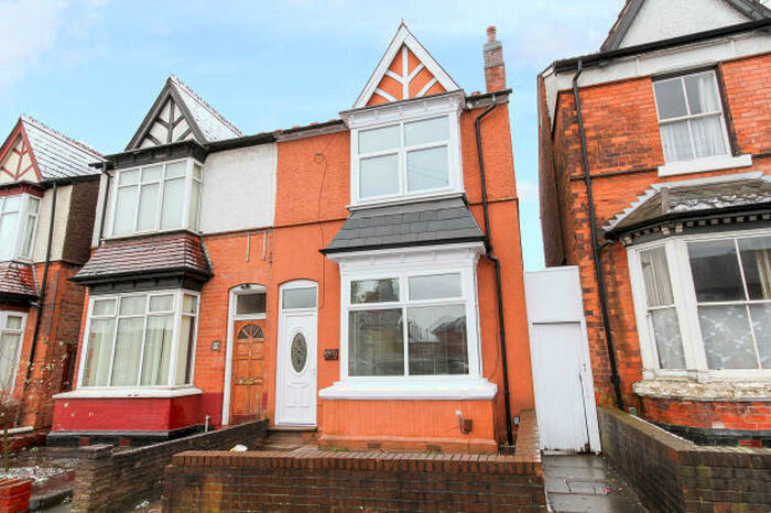 Studio To Rent In Lansdowne Street, B24