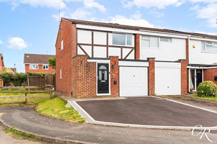 3 Bedroom Terraced House For Sale In Atherstone Close, Springbank, GL51