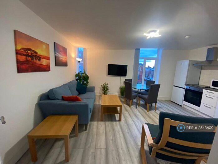 2 Bedroom Flat To Rent In Garstang Road, Preston, PR1