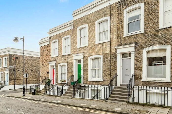 1 Bedroom Flat To Rent In Queens Head Street, London, N1