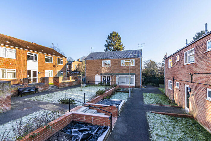 3 Bedroom Maisonette For Sale In Coghill Court, Southwell, NG25