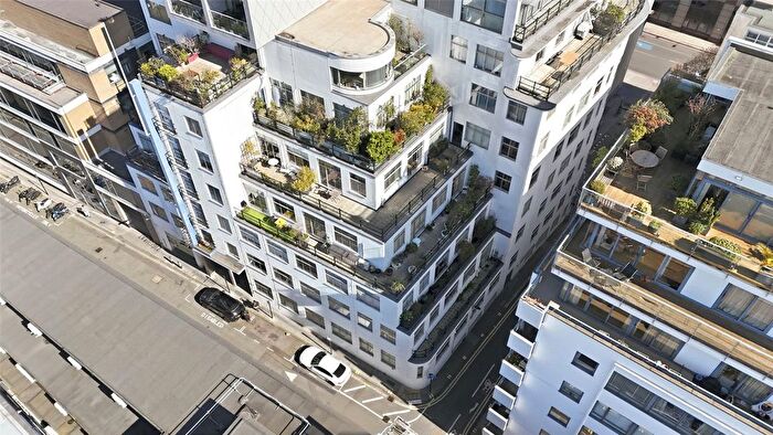 1 Bedroom Flat To Rent In Ziggurat Building, - Saffron Hill, London, EC1N