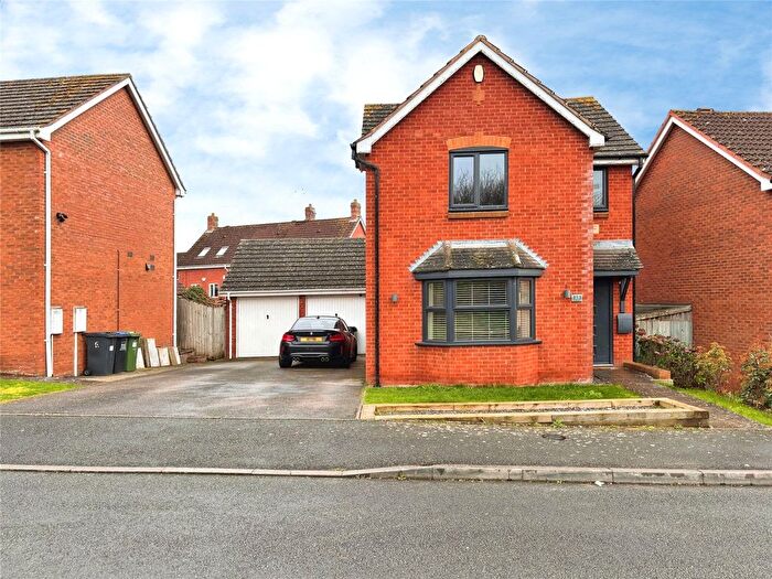3 Bedroom Detached House For Sale In Blackbades Boulevard, Warwick, Warwickshire, CV34