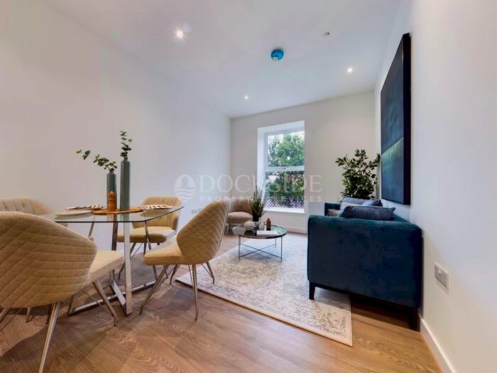 1 Bedroom Property To Rent In Quayside, Chatham Maritime, Chatham, ME4