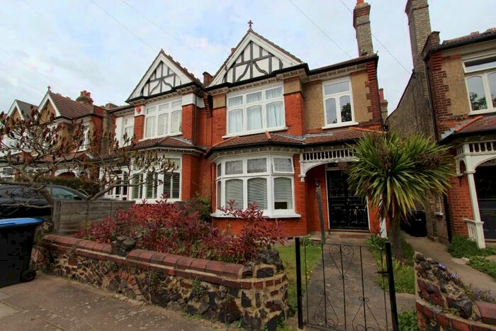 2 Bedroom Ground Flat To Rent In Orpington Road, London, N21