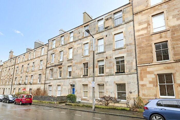 2 Bedroom Flat For Sale In (Flat ) Livingstone Place, Marchmont, Edinburgh, EH9