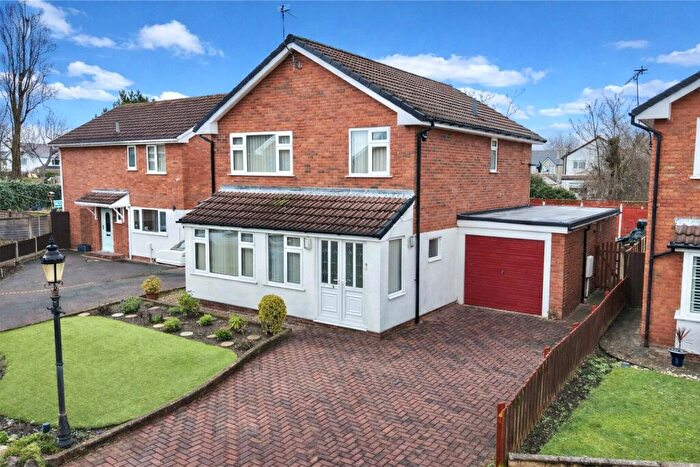 4 Bedroom Detached House For Sale In Levens Hey, Moreton, Wirral, CH46