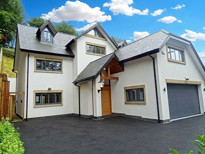 6 Bedroom Detached House For Sale In Shrewsbury Road, Prestwich, M25