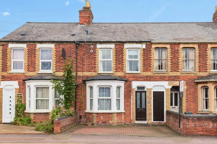 3 Bedroom Terraced House To Rent In Windmill Road, Headington, OX3