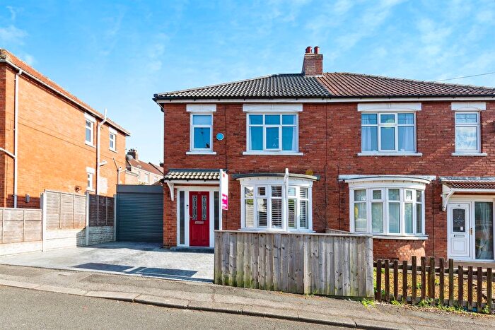 3 Bedroom Semi-Detached House For Sale In Hawthorn Avenue, Billingham, TS23