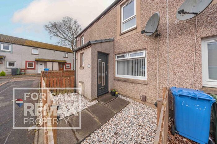 2 Bedroom Terraced House For Sale In Maryfield Park, Mid Calder, EH53