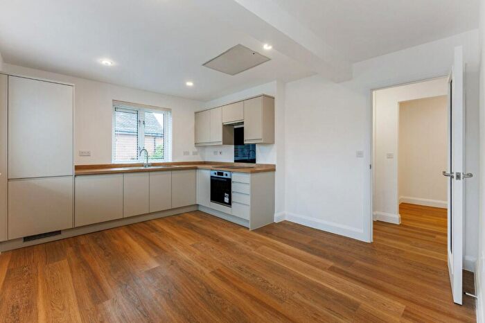 1 Bedroom Property To Rent In West Way, Oxford, Oxfordshire, OX2