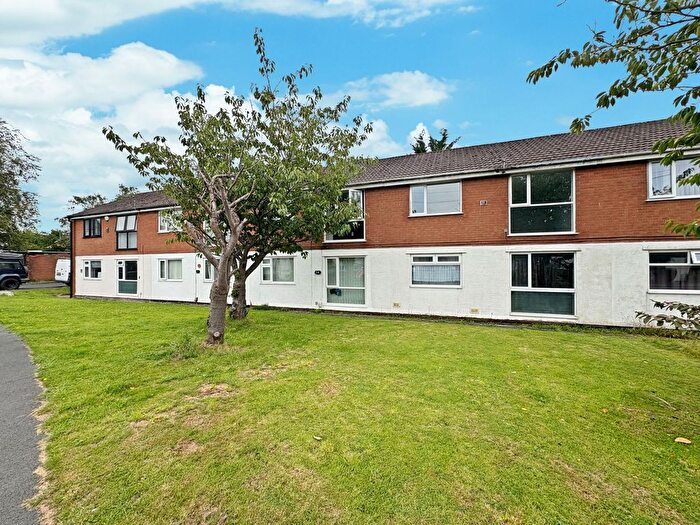 2 Bedroom Flat To Rent In Alexandria Drive, Westhoughton, BL5