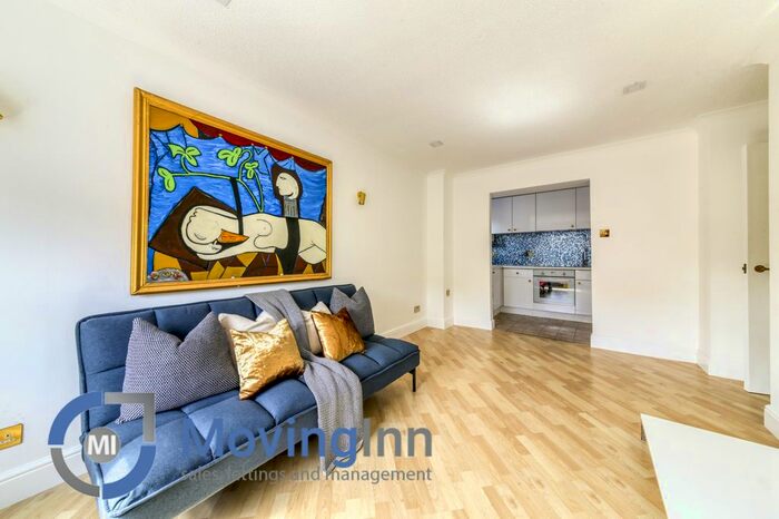 1 Bedroom Flat To Rent In Beechwoods Court, Crystal Palace Parade, Crystal Palace, SE19