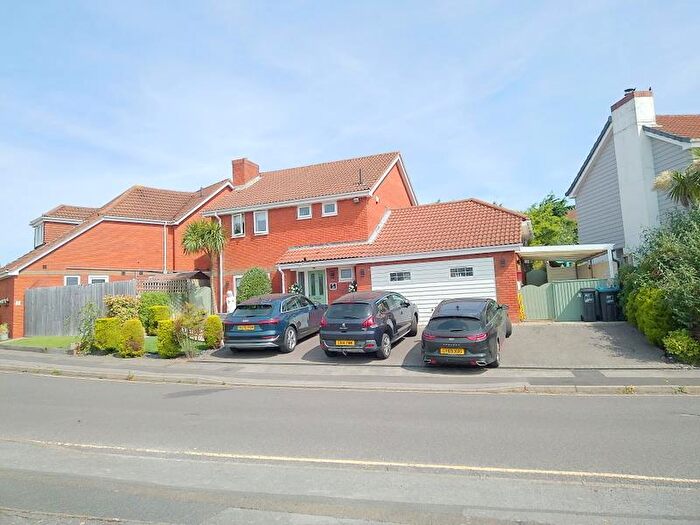 5 Bedroom Detached House For Sale In Summerfields, Bournemouth, BH7