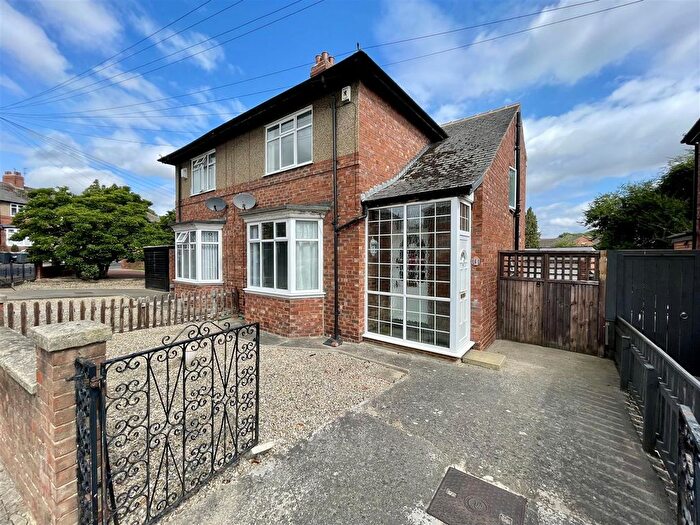 2 Bedroom Semi-Detached House For Sale In Brinkburn Avenue, Darlington, DL3