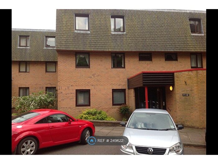 2 Bedroom Flat To Rent In Broughty Ferry, Dundee, DD5