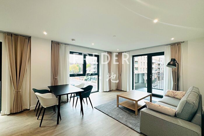 2 Bedroom Flat To Rent In Darter House, Woodberry Down, London, N4