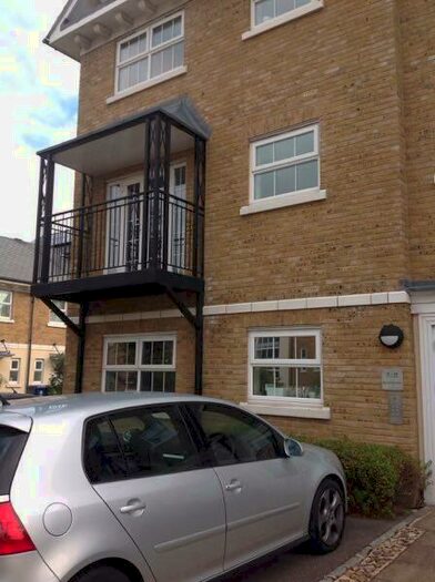 2 Bedroom Apartment To Rent In Reliance Way, Oxford, OX4
