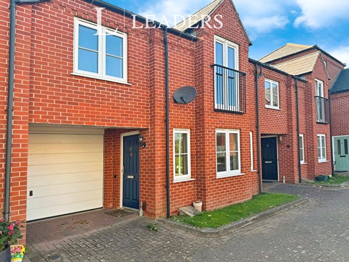 2 Bedroom Property To Rent In Edith Murphy Close, Birstall, Leicester, LE4