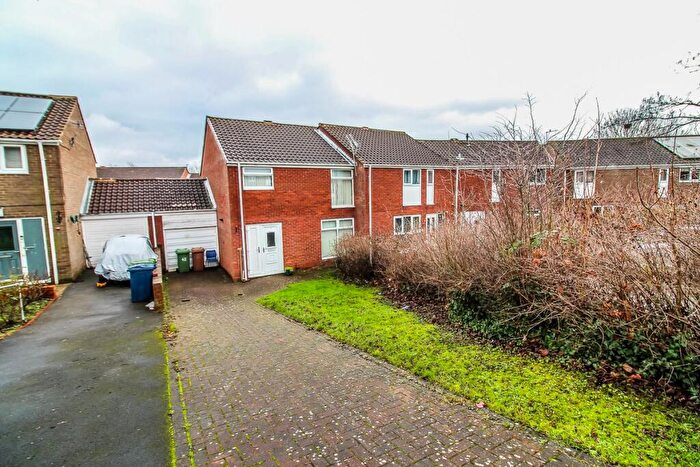 3 Bedroom Semi Detached House For Sale In Raglan, Oxclose, Washington, NE38