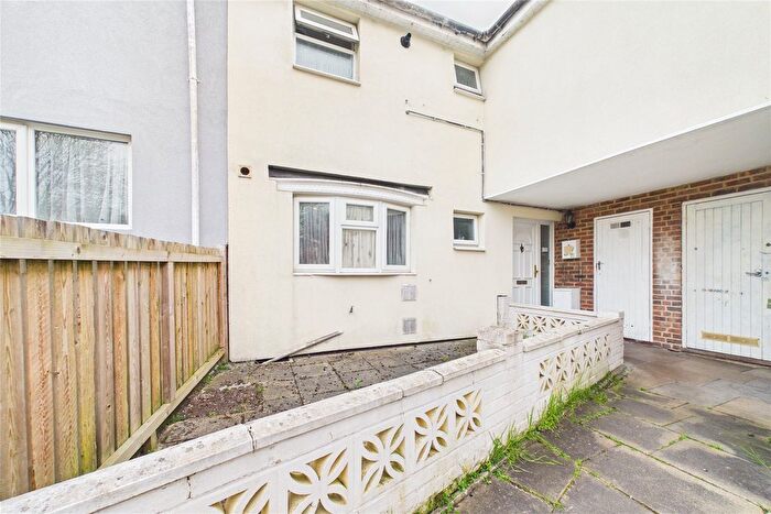 4 Bedroom Terraced House For Sale In Ingleton, Wildridings, Bracknell, Berkshire, RG12