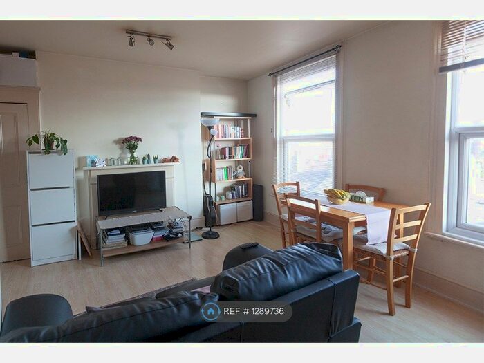 1 Bedroom Flat To Rent In High Street, London W3