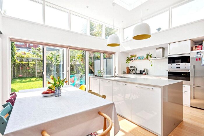 4 Bedroom Terraced House To Rent In Moyser Road, London, SW16