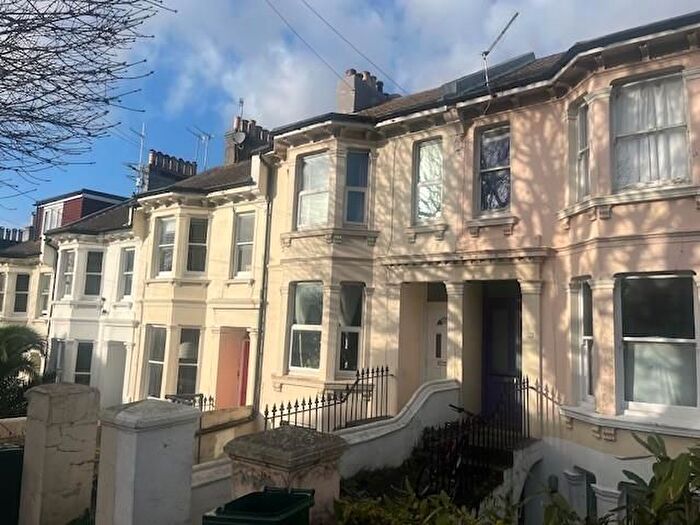 5 Bedroom Flat To Rent In Ditchling Rise, Brighton, BN1