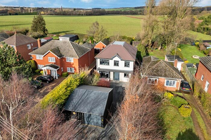 4 Bedroom Detached House For Sale In Old Great North Road, Stibbington, PE8