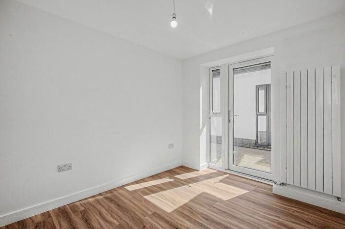 1 Bedroom Apartment To Rent In Oxford Road, Kidlington, OX5