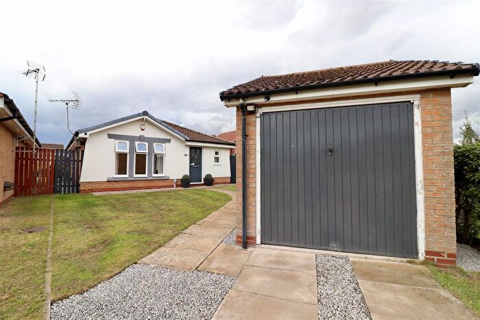 3 Bedroom Detached Bungalow For Sale In Moorfield Way, Wilberfoss, YO41